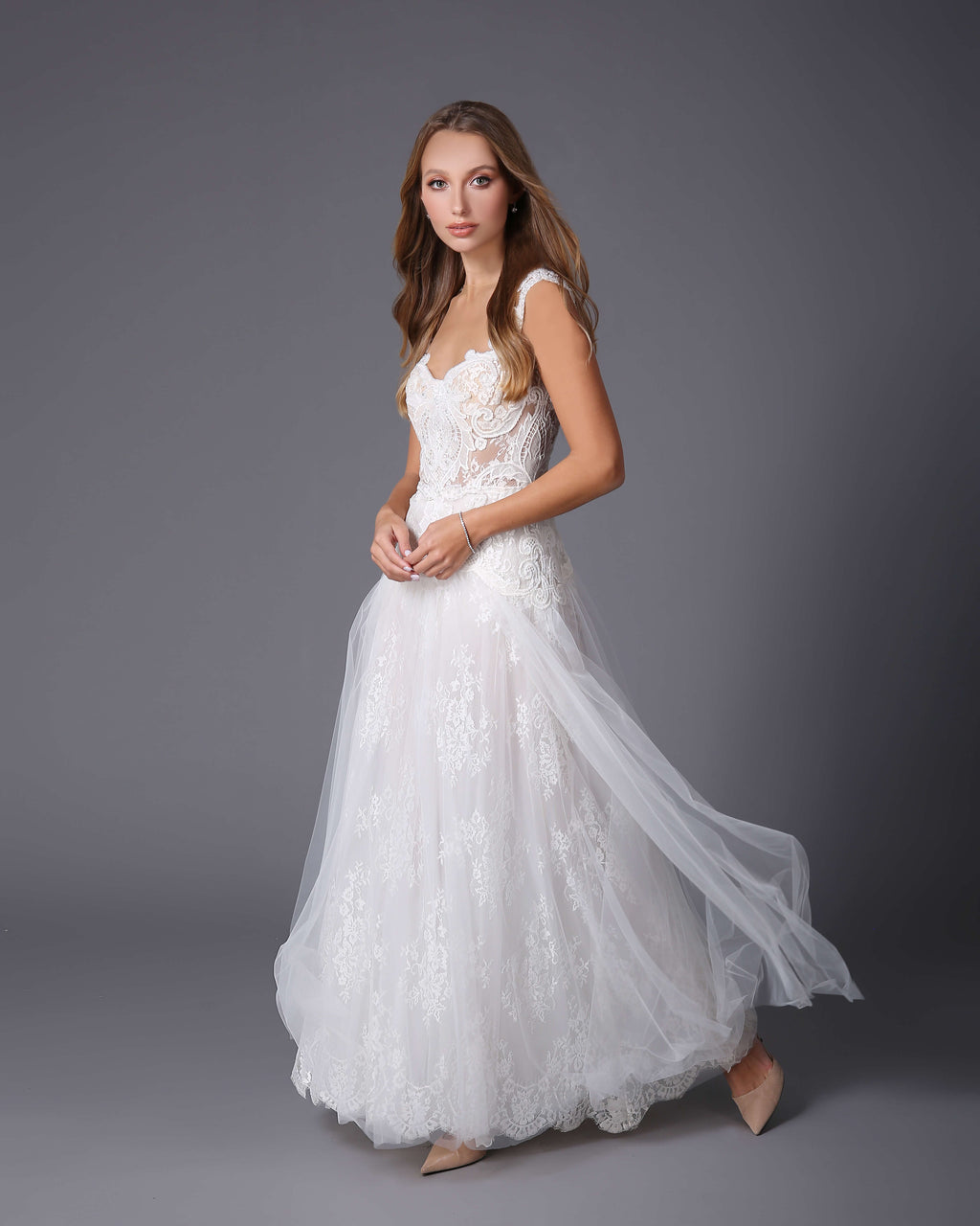 urban-brides-wedding-dresses-boho